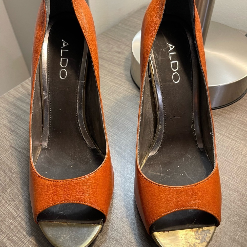 Aldo Women's Burnt Orange Peep Toe Heels - Picture 5 of 8